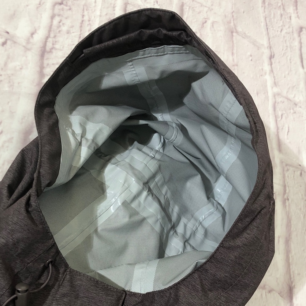 Helly Hansen Greyish purple Hooded Shell rain Jacket with HH Logo XL/TG NWOT - Picture 13 of 16